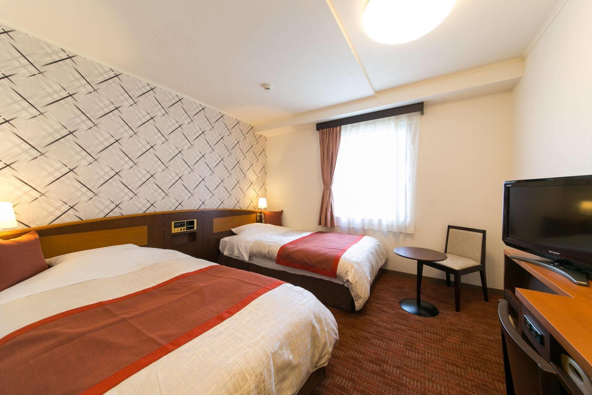 Hotel New Ueno Tokyo Exterior photo