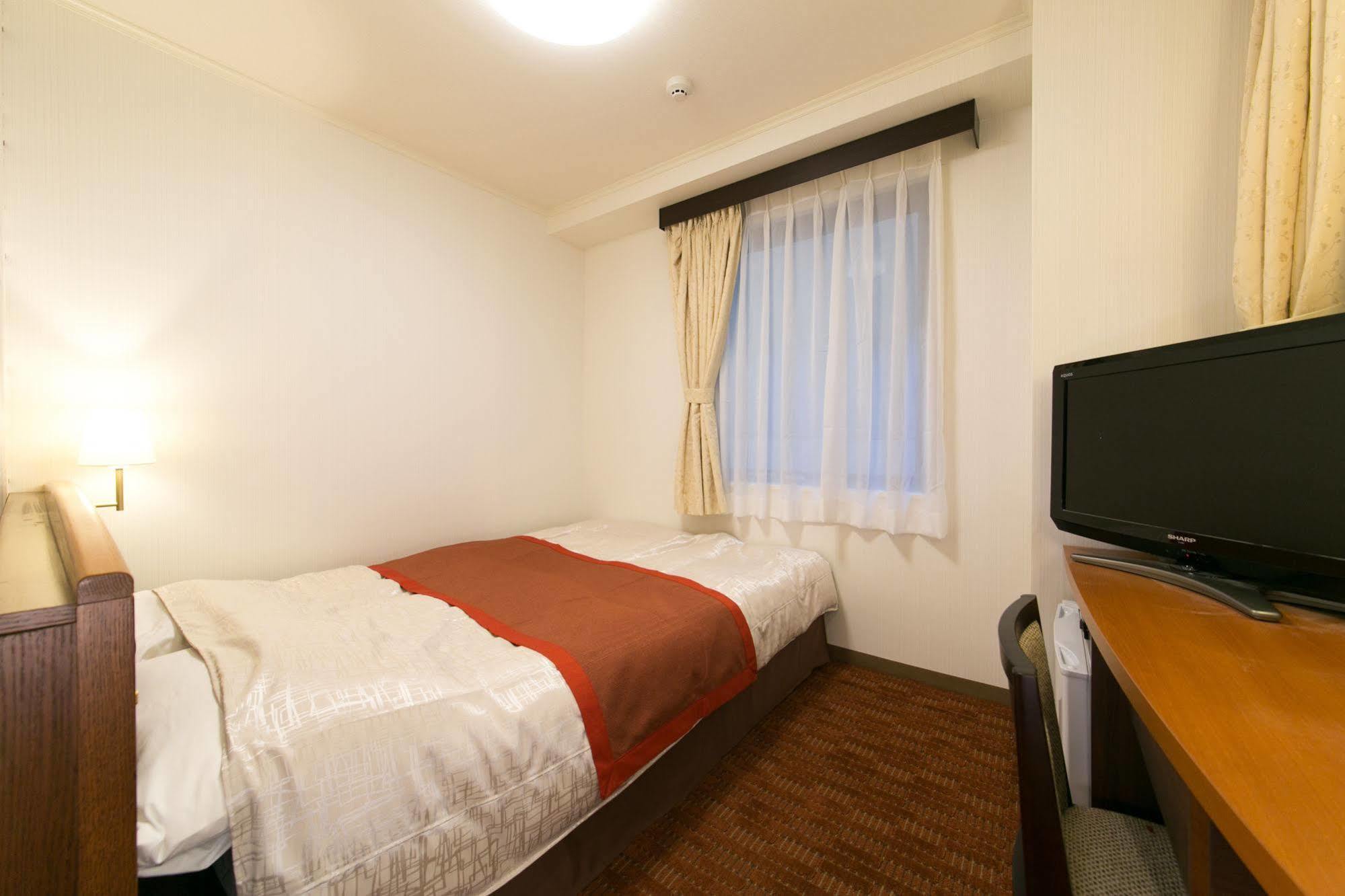 Hotel New Ueno Tokyo Exterior photo